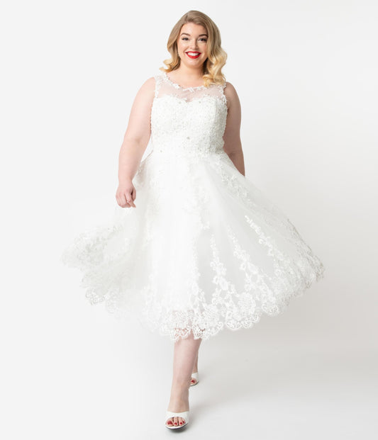 Unique Vintage Plus Size Ivory Lace & Tulle Riviera Bridal Dress